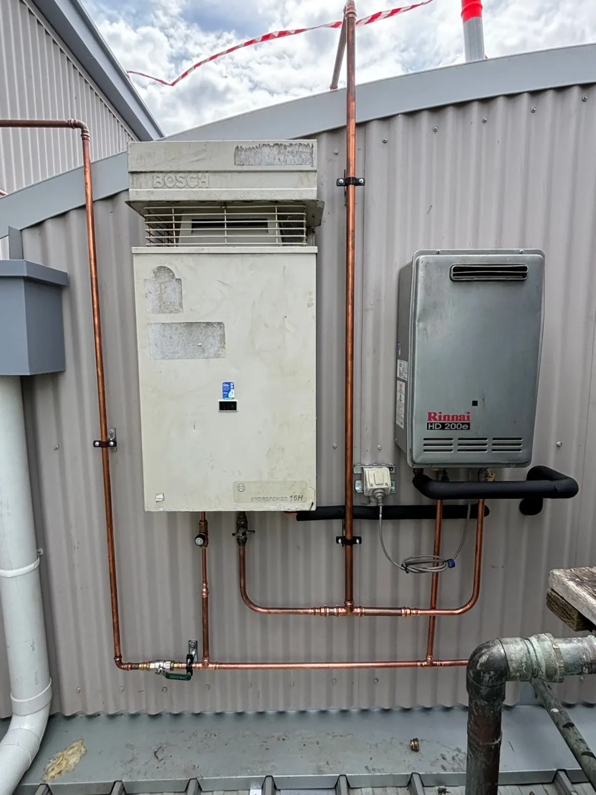 Storage unit changeover