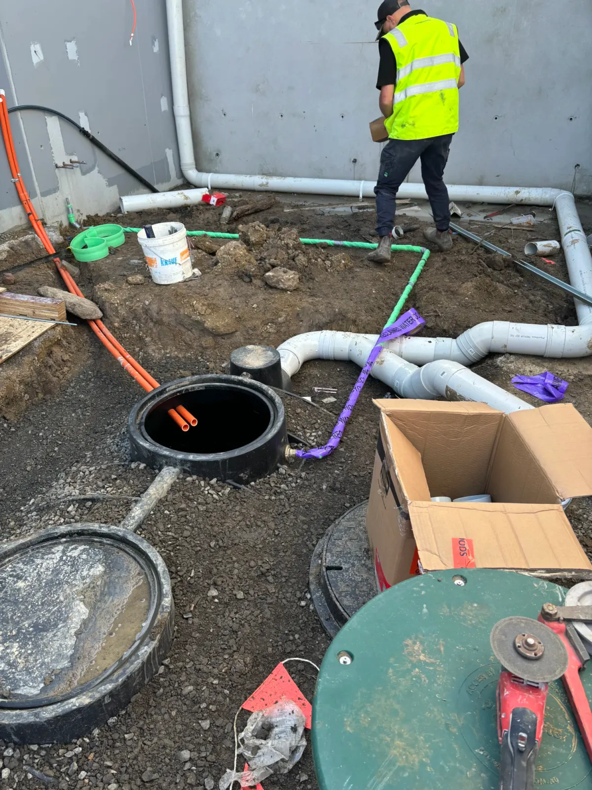 In-ground detention tank
